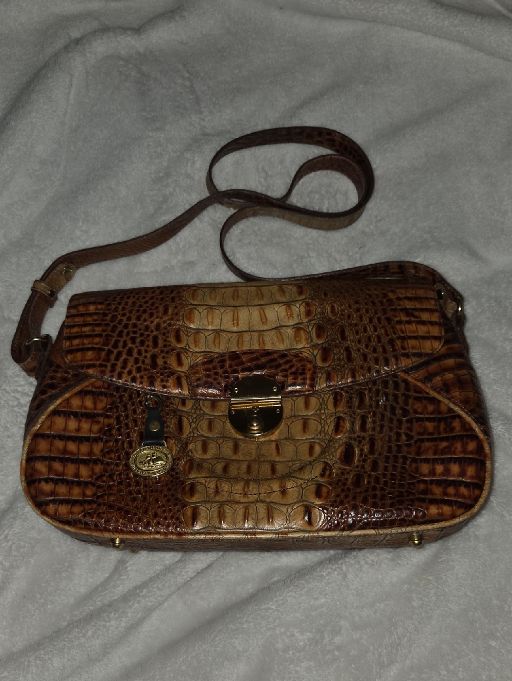 Brahmin Vintage Brown Croc-Embossed Shoulder Bag with Gold Hardware